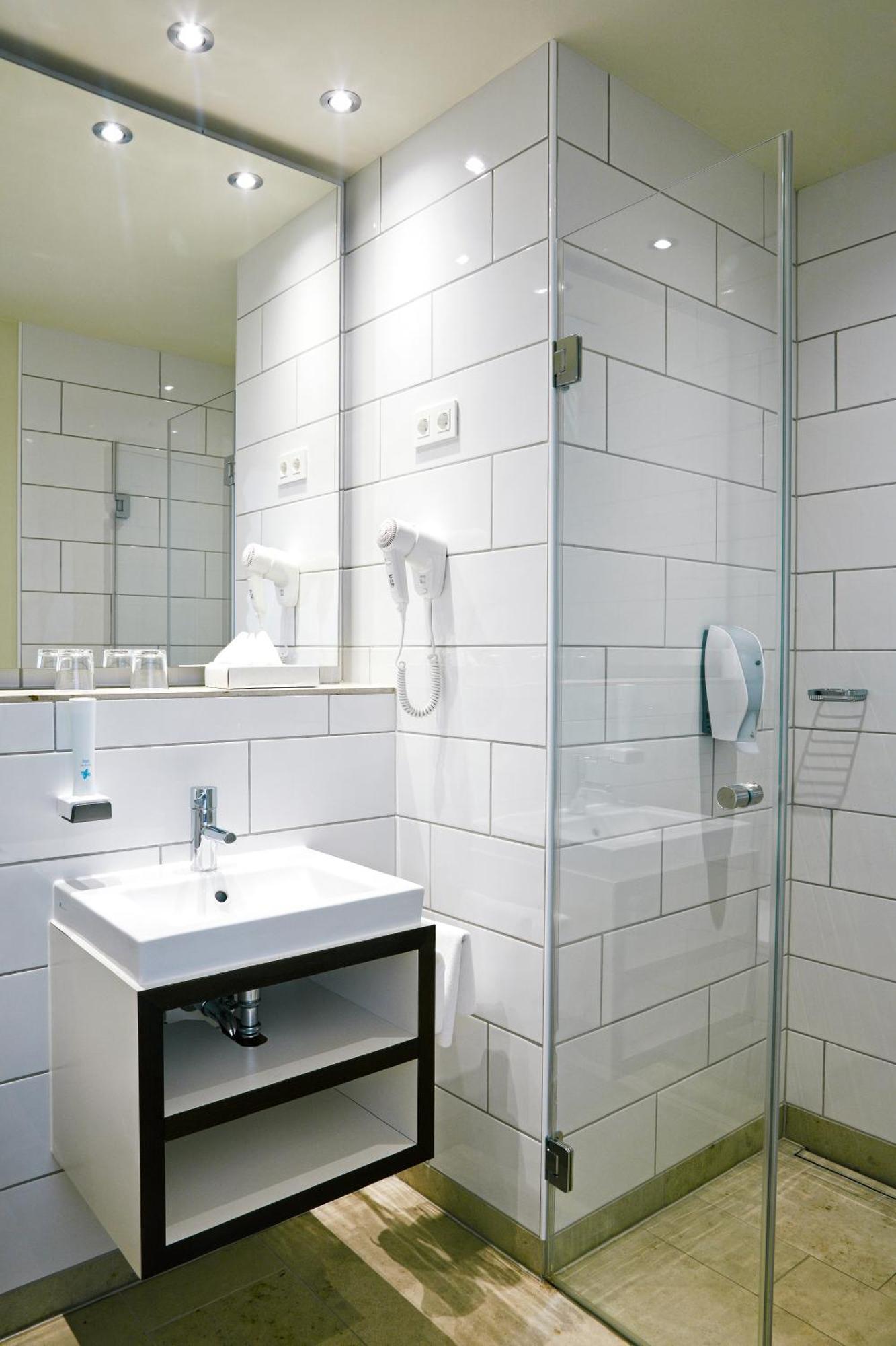 Hubertus Hof Landhotel Balatonfenyves Esterno foto